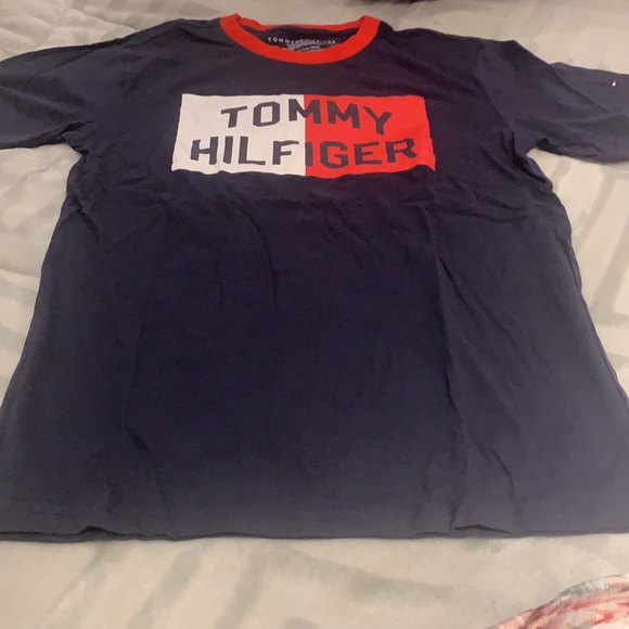Tommy Hilfiger new boy kid short sleeves top blouse - Picture 2 of 3